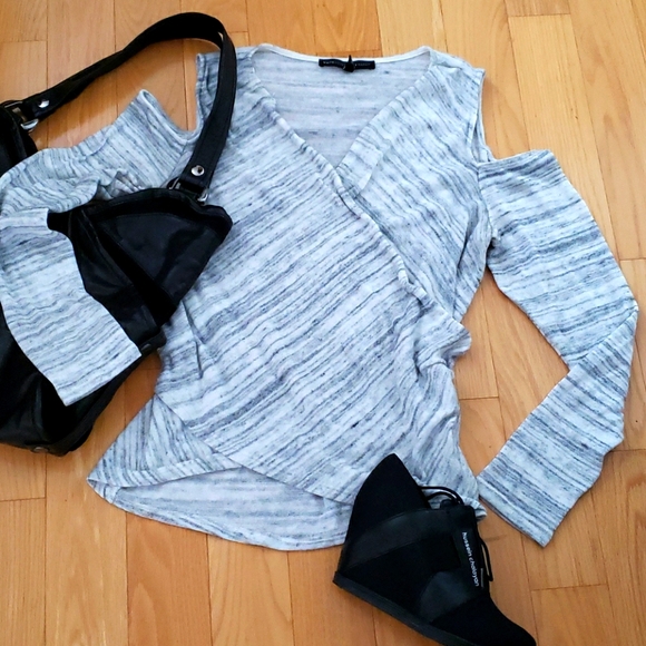 White House Black Market Tops - WHBM Cold Shoulder Grey & White Wrap Top size L